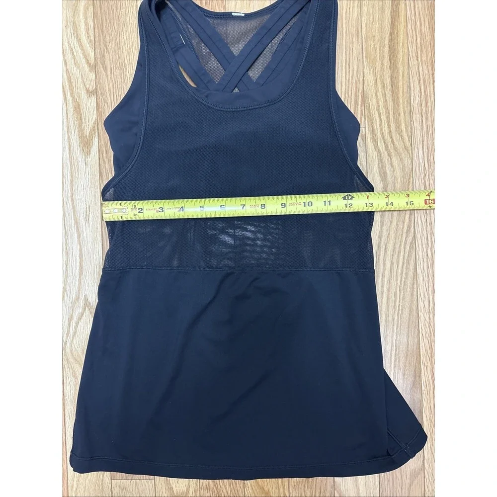 Lululemon Running In The City Tank Mesh Built In Bra Black Women's Racerback Top